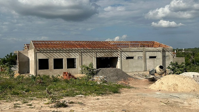 SEGUE O TRABALHO-Obras da Creche e escola da Comunidade Braga estão a todo vapor e avançam de maneira significativa